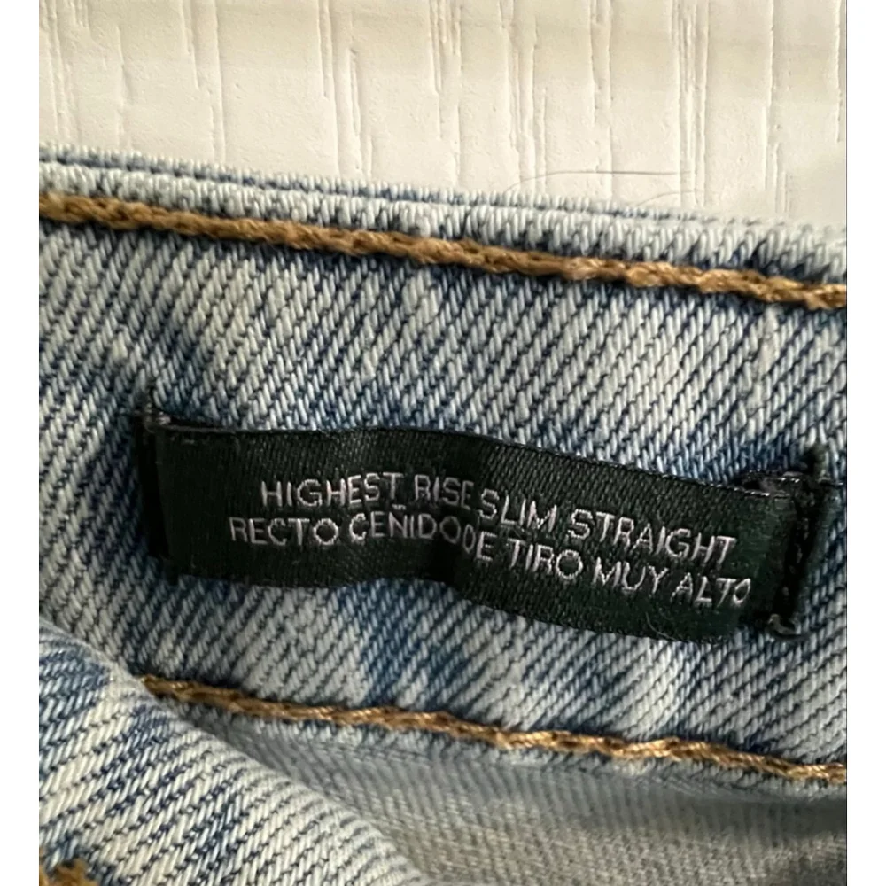 Wild Fable Light Wash High Rise Slim Straight Leg Distressed Denim Jeans